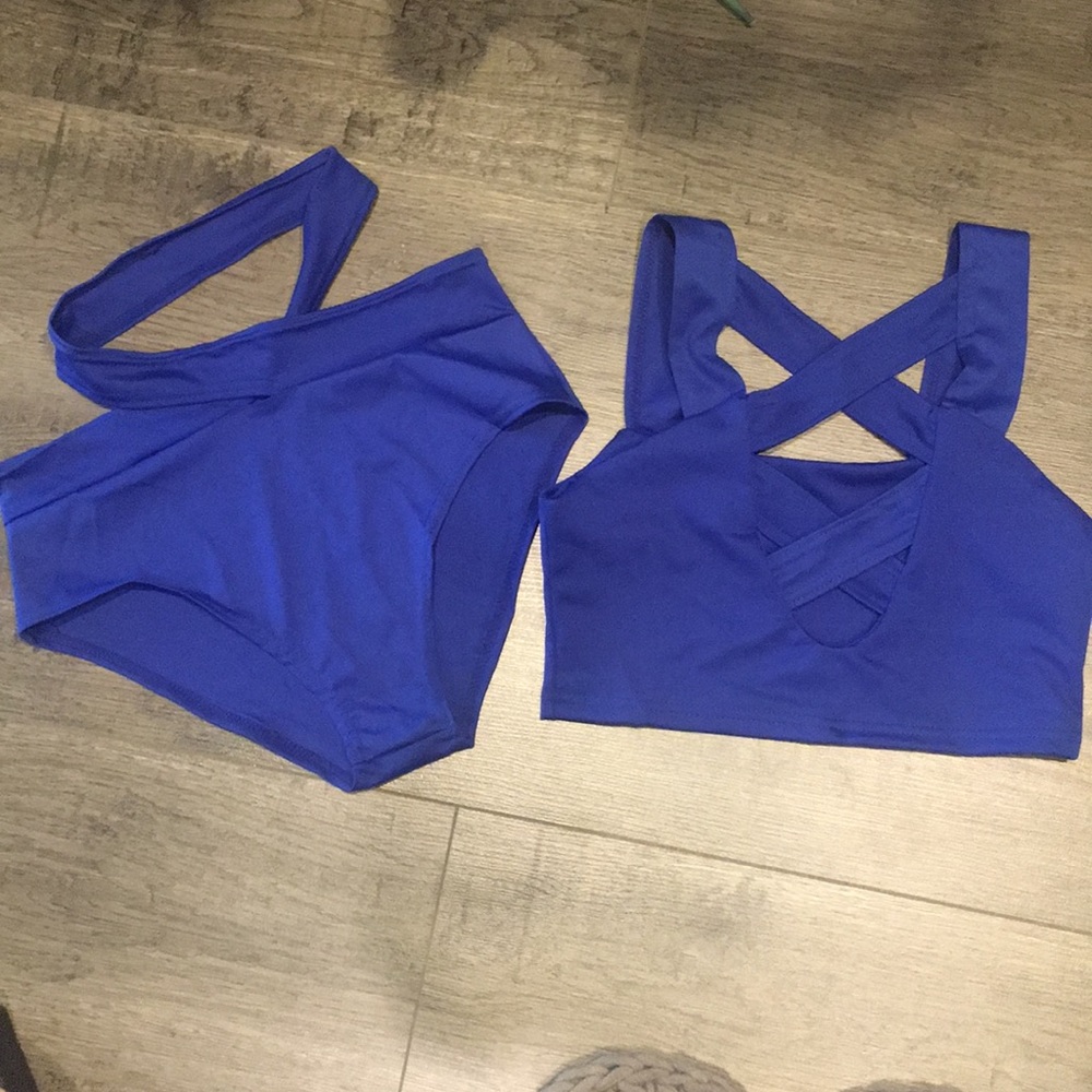 Swim suit